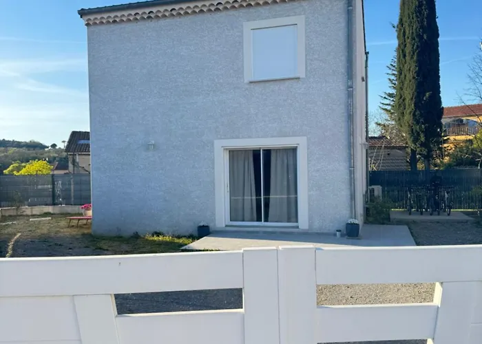 La Maison Des Petits Bonheurs * Vogue